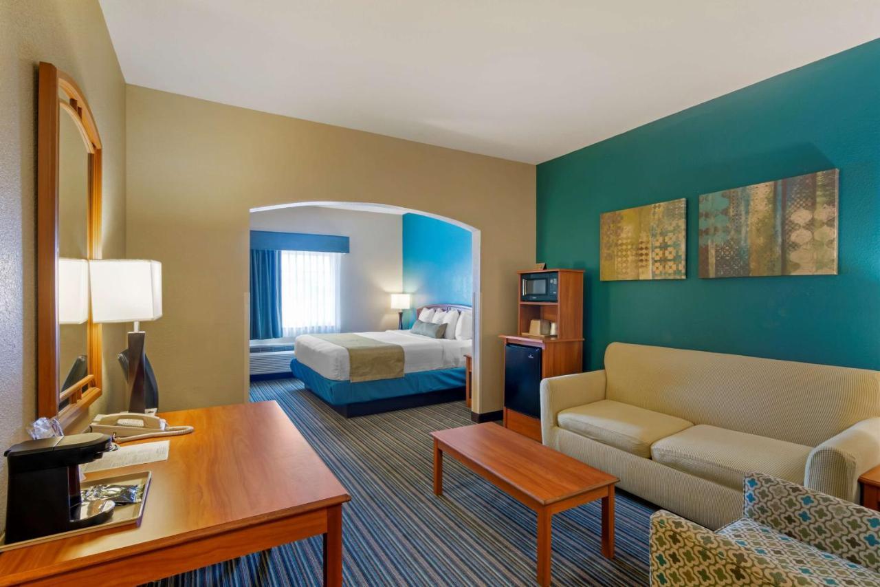 Best Western Governors Inn And Suites Ουιτσιτά Εξωτερικό φωτογραφία
