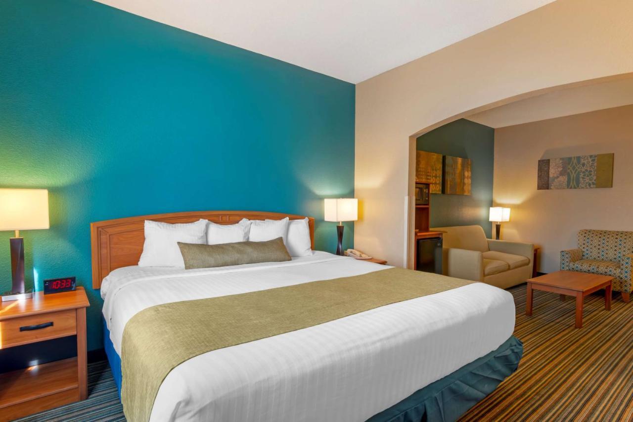 Best Western Governors Inn And Suites Ουιτσιτά Εξωτερικό φωτογραφία